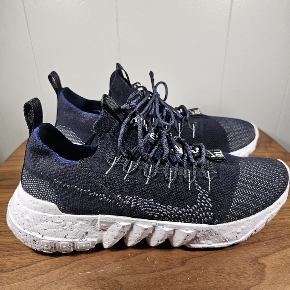 Nike Other - Nike Space Hippie 01, Navy/Black - Size 13